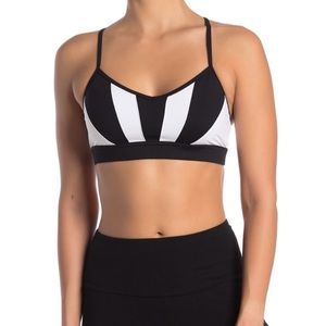 Alo yoga radiance bra small